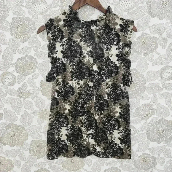 Converse One Star Chiffon Sleeveless Blouse XL‎ Scoop Neck Floral Printed - Picture 2 of 8